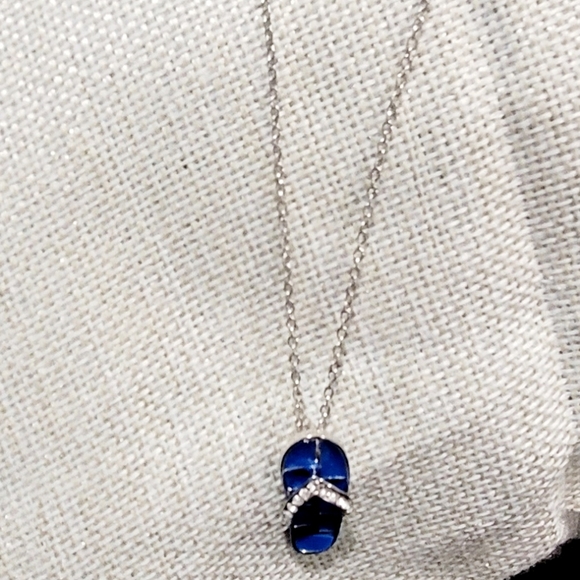 Necklace - Picture 3 of 8